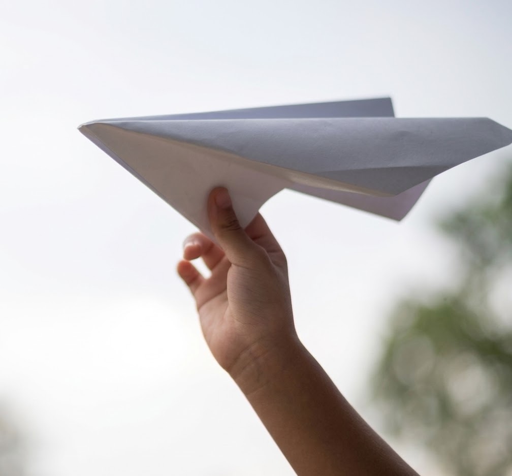 Tutor speaking with a student during an online lesson